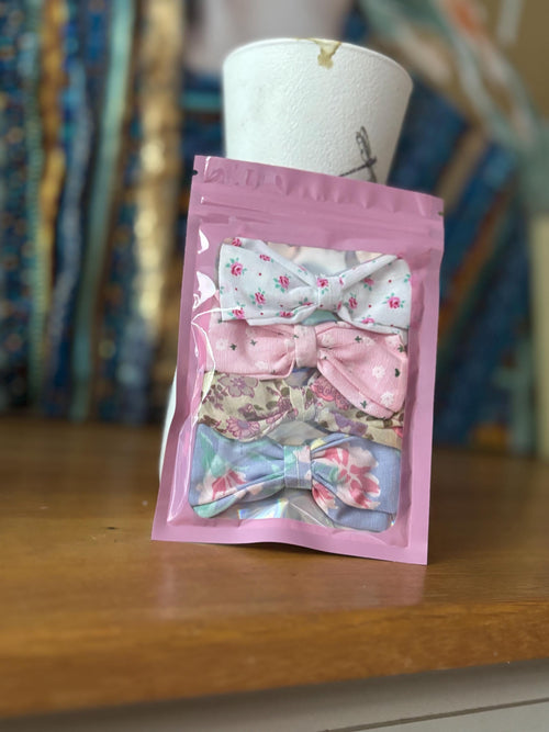 4 Small Hair Bows